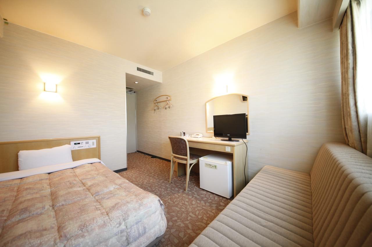 Hotel Taihei Мацуяма Экстерьер фото