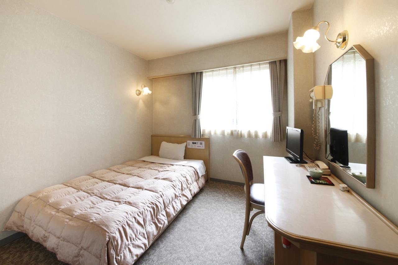 Hotel Taihei Мацуяма Экстерьер фото
