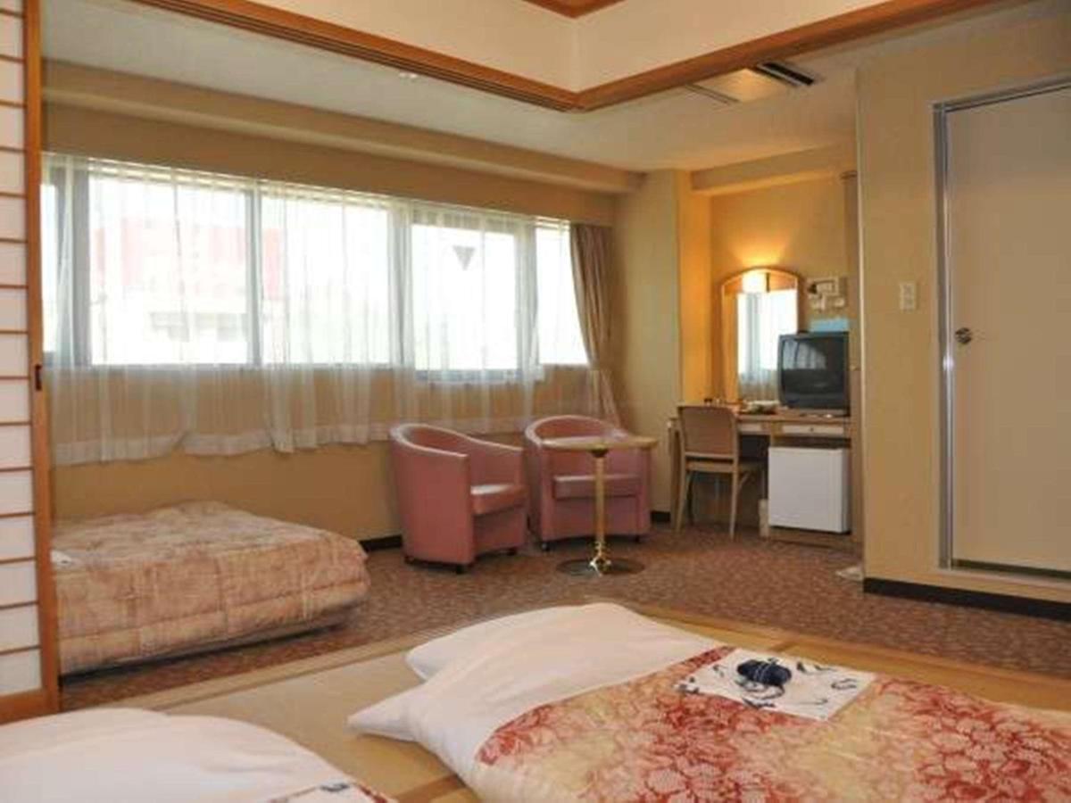 Hotel Taihei Мацуяма Экстерьер фото